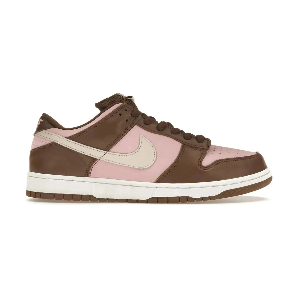 Nike SB Dunk Low Stussy Cherry