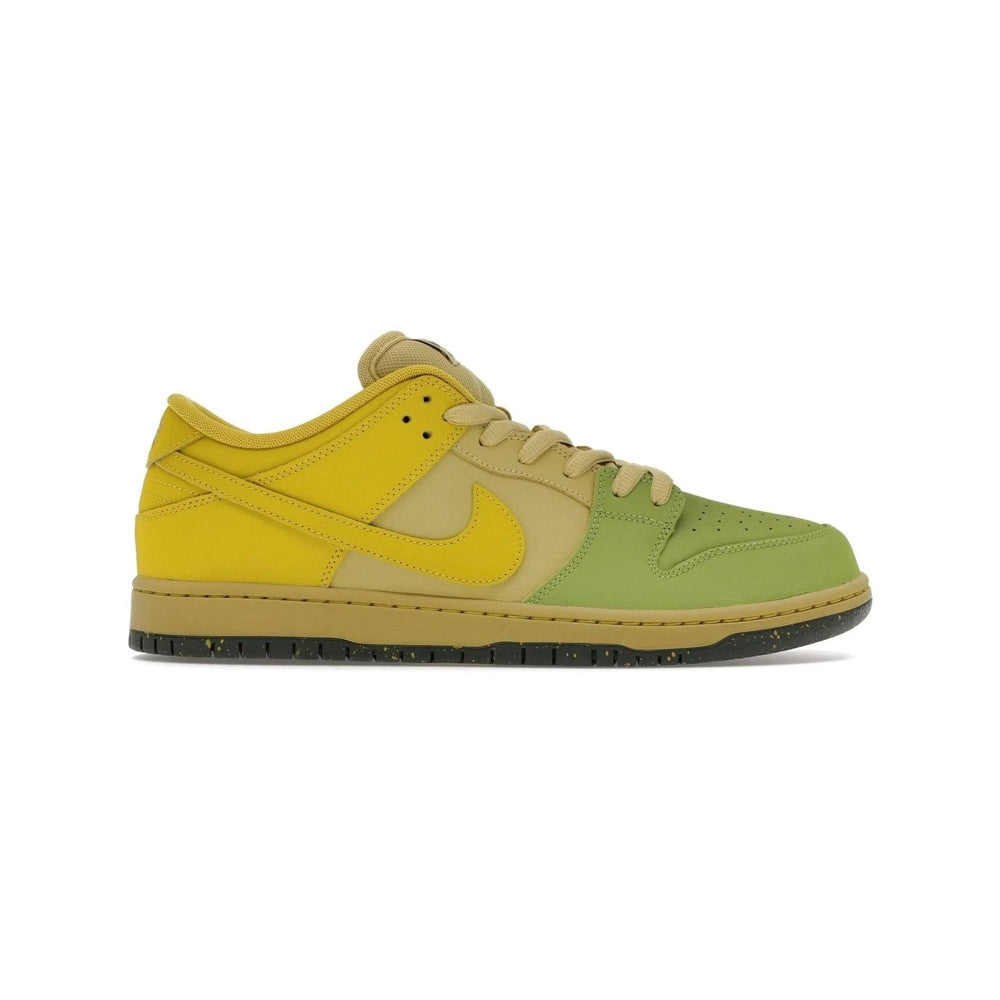 Nike SB Dunk Low Pro Hatch Chili
