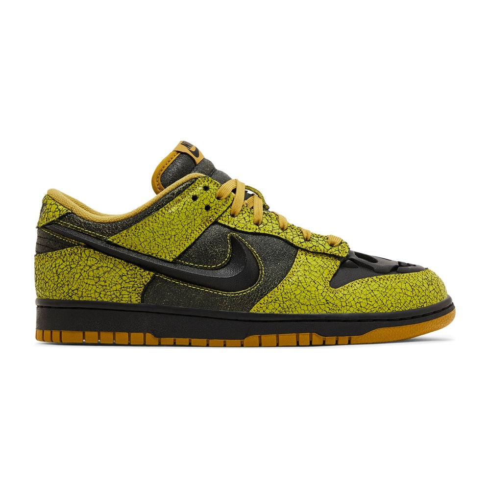 Nike Dunk Low Retro QS Halloween Skull