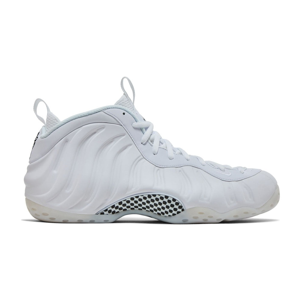 Nike Air Foamposite One Triple White
