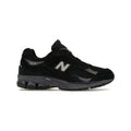 New Balance 2002R Gore-Tex Protection Pack Black Magnet