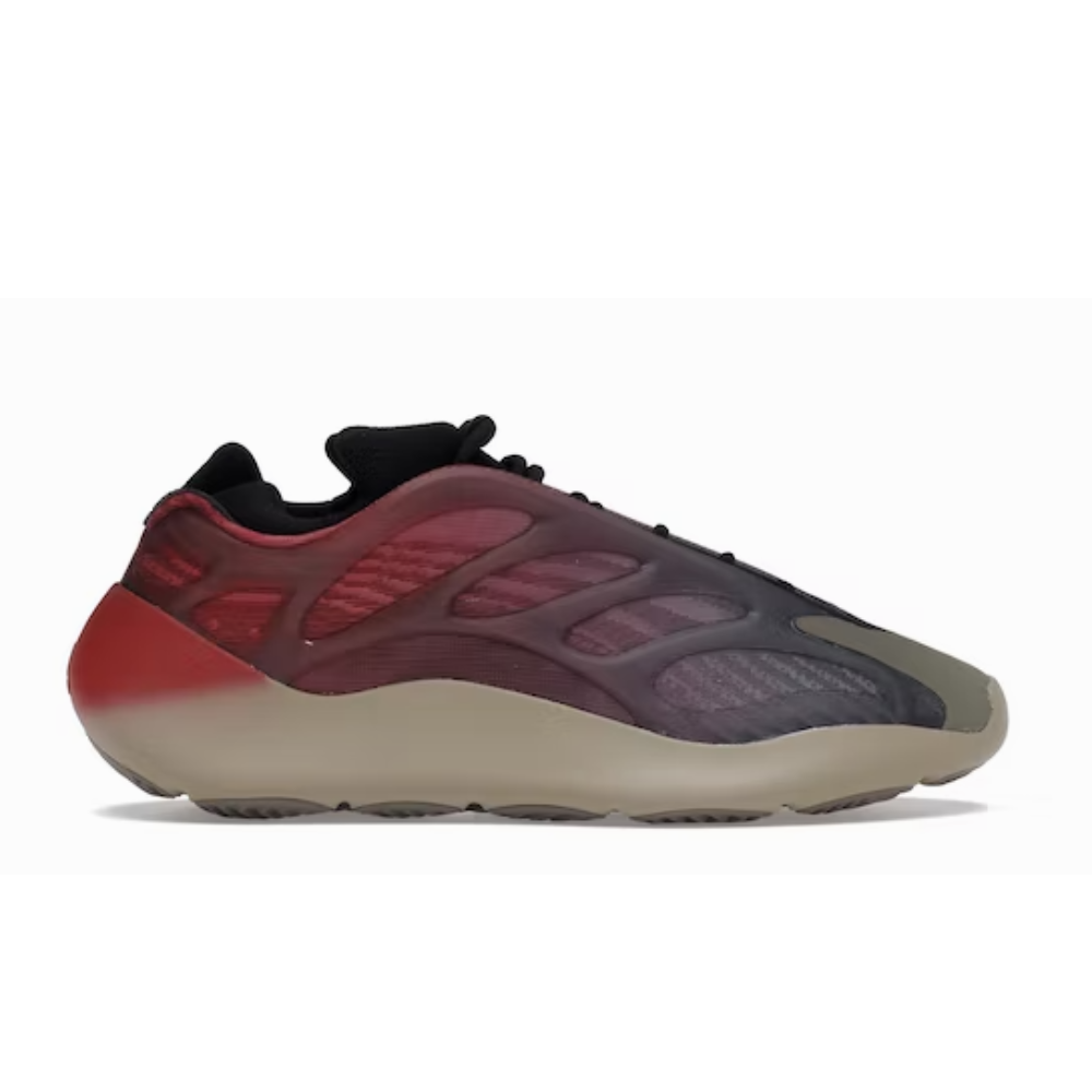 adidas Yeezy 700 V3 Fade Carbone